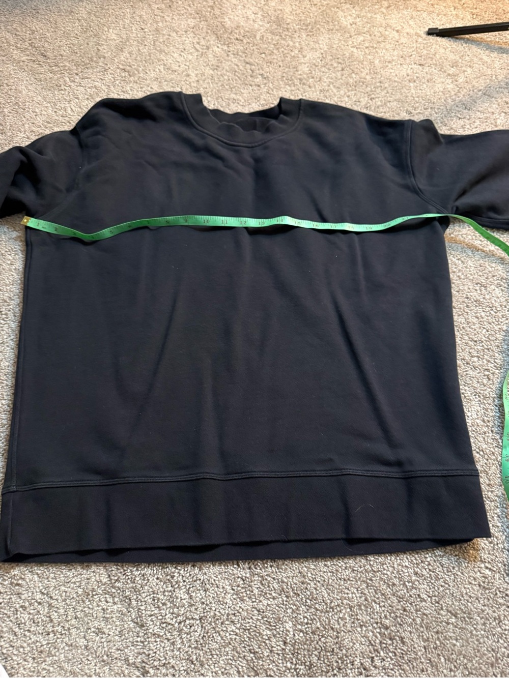 lululemon athletica Black Crewneck Sweatshirt - Minimal Pullover no tag s/med